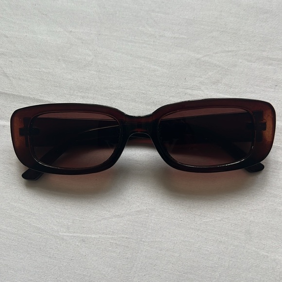Retro Rectangular Frame Ink Street Photography Sunglasses - Picture 3 of 9